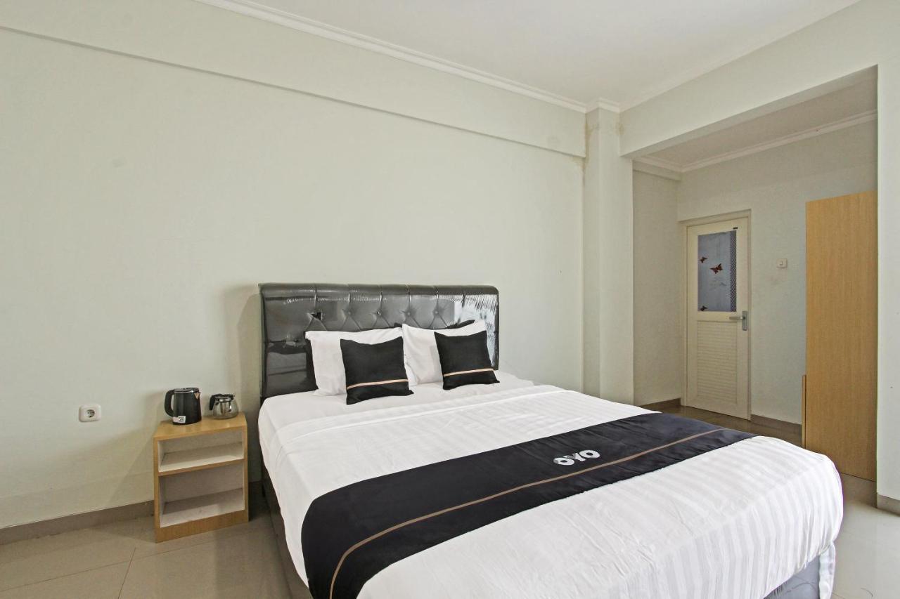 Capital O 91377 Mk Prime Syariah Hotell Semarang Eksteriør bilde