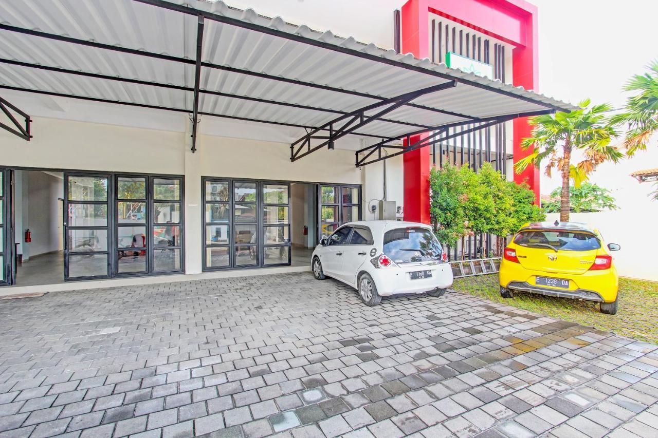 Capital O 91377 Mk Prime Syariah Hotell Semarang Eksteriør bilde