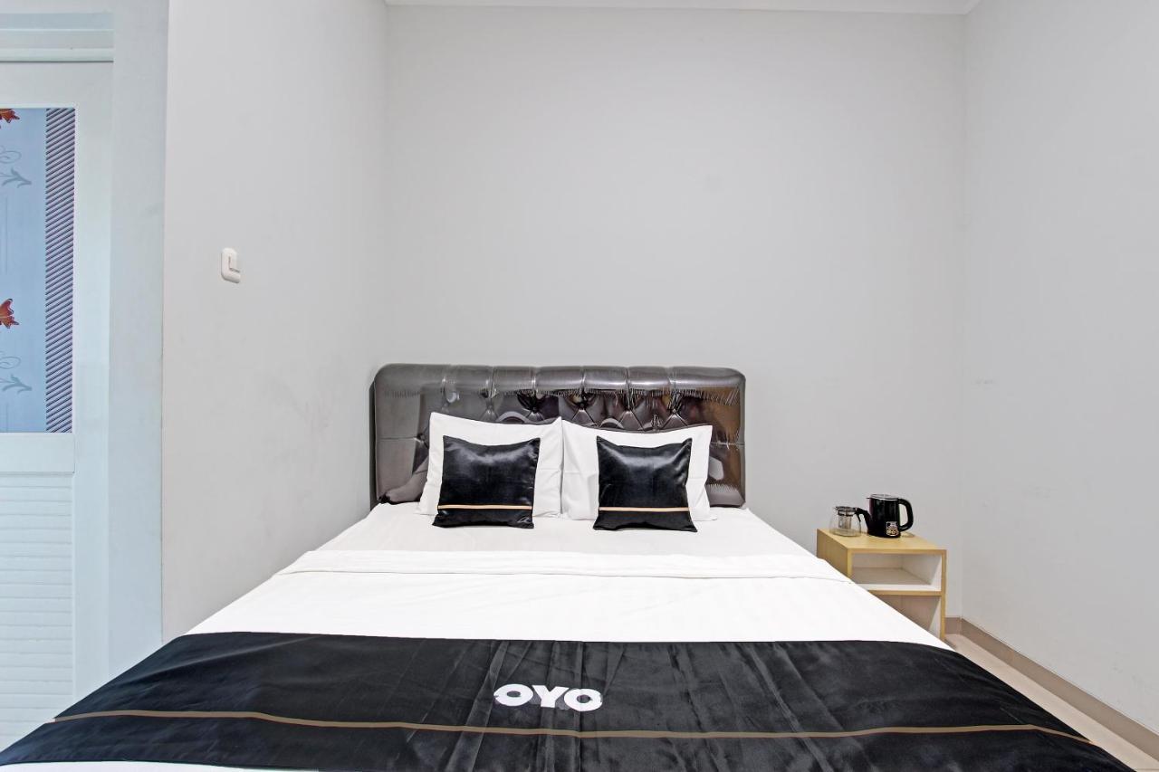 Capital O 91377 Mk Prime Syariah Hotell Semarang Eksteriør bilde